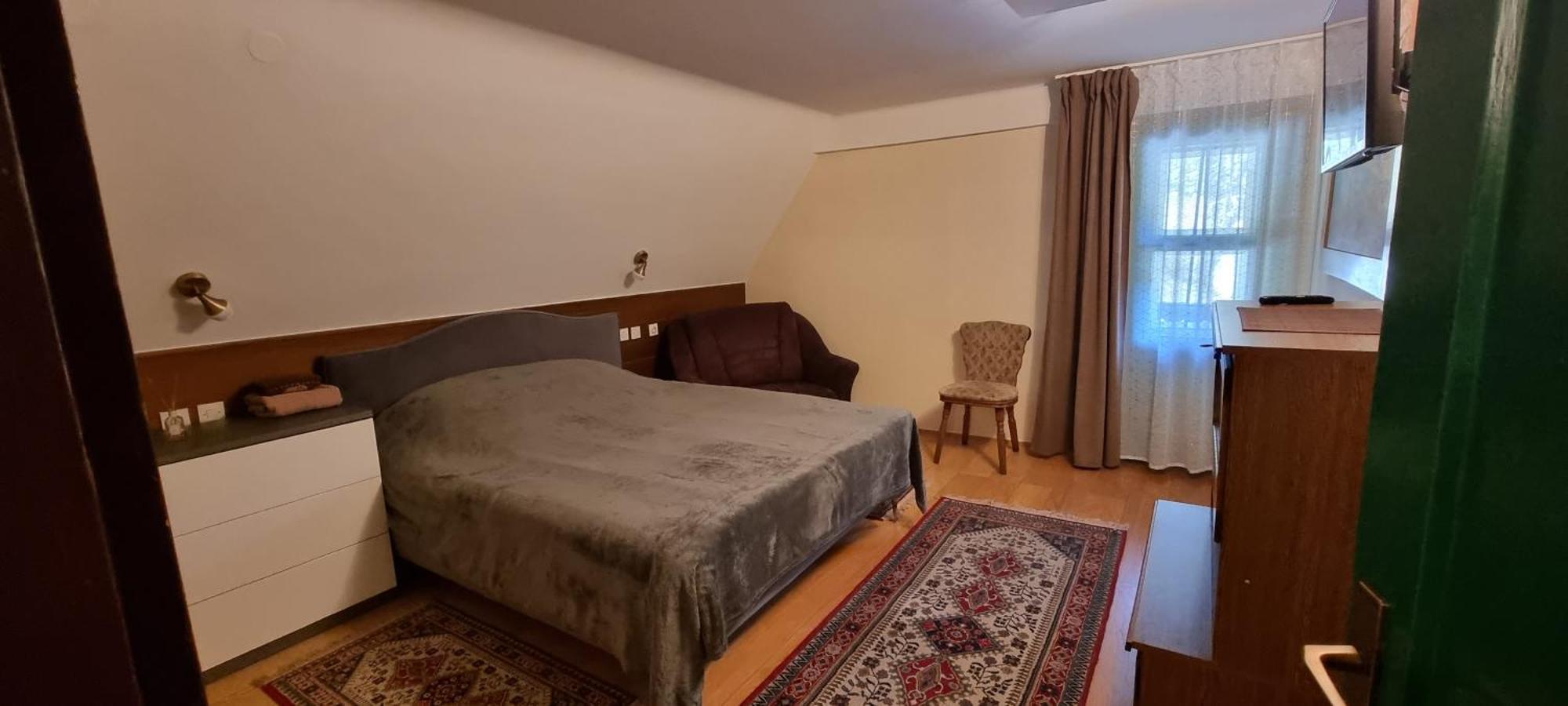 Planinski Dom Na Travni Gori Sodrazica Exterior foto